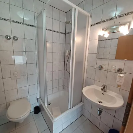 Zum Baggernpuhl 3*