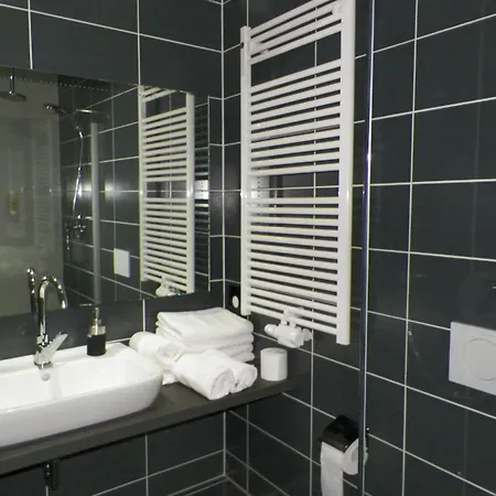 Zum Baggernpuhl מלון Wachow