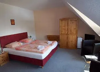 Zum Baggernpuhl Otel 3*